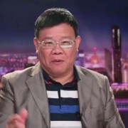 美女主持人李静雯的励志史：穷并不可怕，可怕的是自己放弃了机会