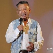 他是邓丽君的恩师，《新白娘子传奇》全曲作者，一生创作两千多首歌，88岁仍笔耕不辍