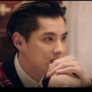 客观评价吴亦凡和赵丽颖一起拍摄的《想你》的MV?