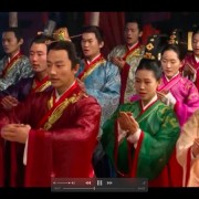 求芈月传中祭祀是唱的屈原的九歌少司命的音乐，真的太好听了，典雅宏大，怎么会搜不到这个音乐呢？好想听啊？